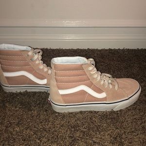 High-Top Vans Blush Color
